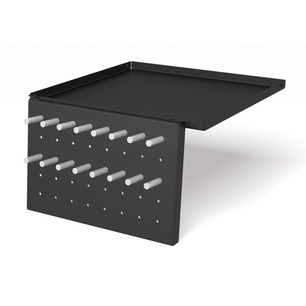 Werkzeugwand inkl. Ablage für Workstation