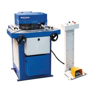 Ausklinkmaschine mit Stanzstation AKM 200-6 VP